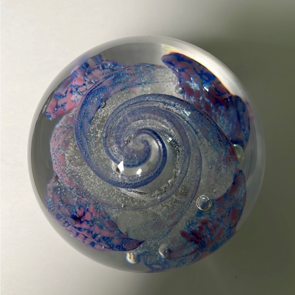 Glass Paperweight - Selkirk - Picture 4 of 9
